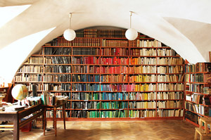 the-rainbow-library-2011-(C)-Peter-Puklus-Banska-Stiavnica-Courtesy-of-the-Artist-Special-thanks-to-Antikvariatik