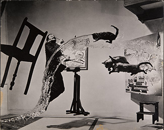 Philippe Halsman, Dalí Atomicus, 1948. © Philippe Halsman Archive / Magnum Photos