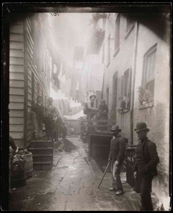 Bandits' Roost´, 1887-1888. © Jacob Riis / Museum of the City of New York