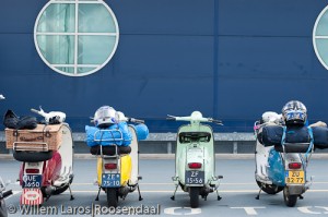Vier scooters - mooi beeld.